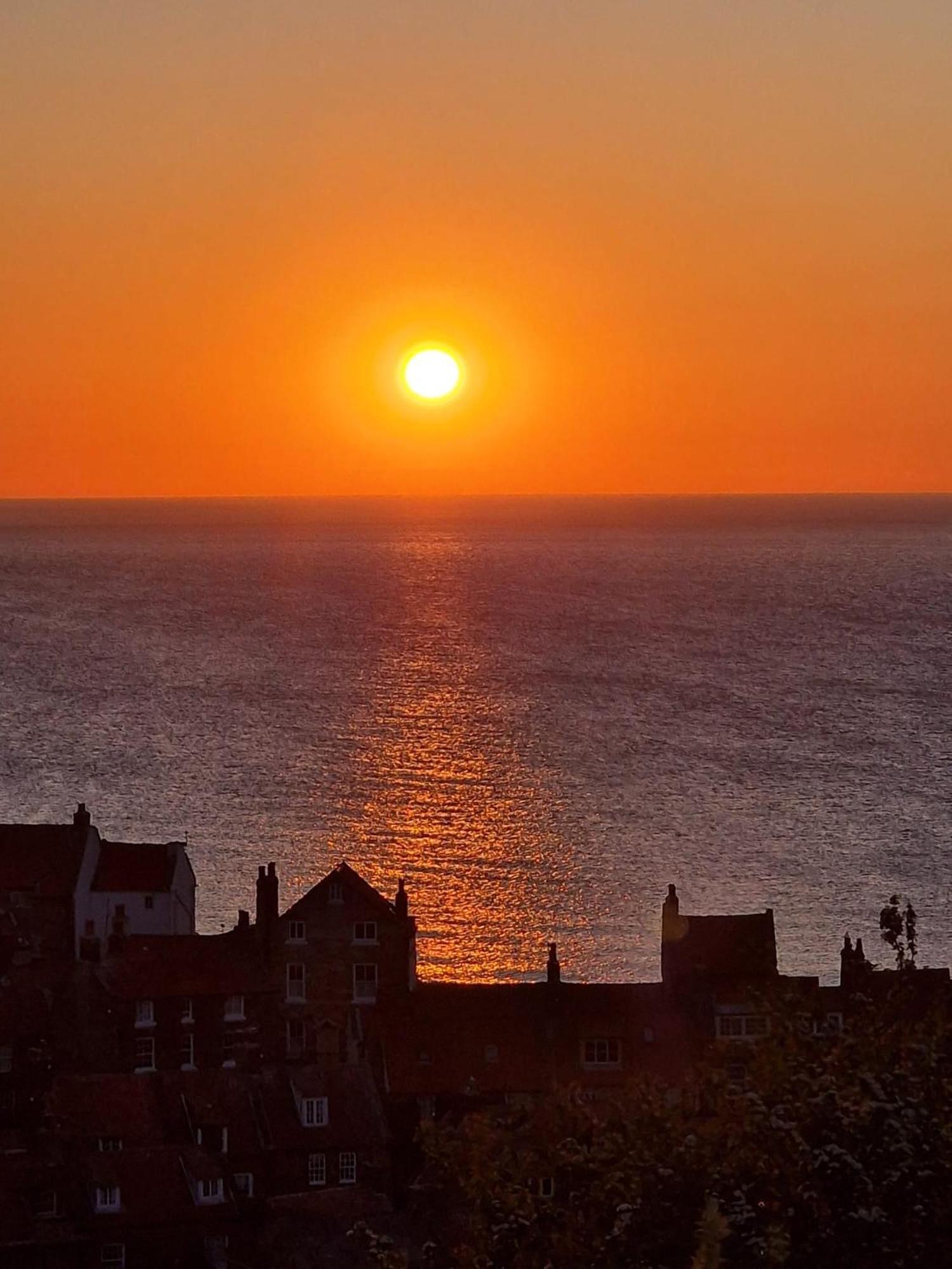 Robin Hood'S Bay Coastguard'S Cottage With A View المظهر الخارجي الصورة